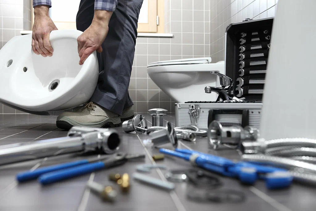 Professional bathroom plumbing repair in Torrance